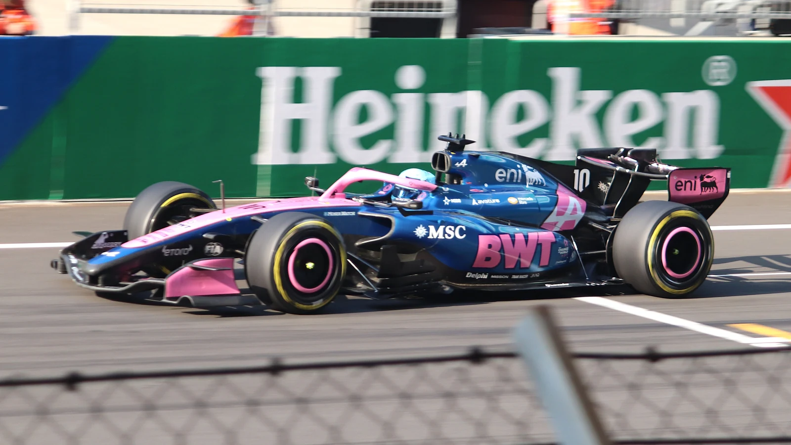 Pierre Gasly în Alpine A526, la Shanghai, în martie 2026. Fotografie de arhivă; nu reprezintă graficul progresului echipelor.