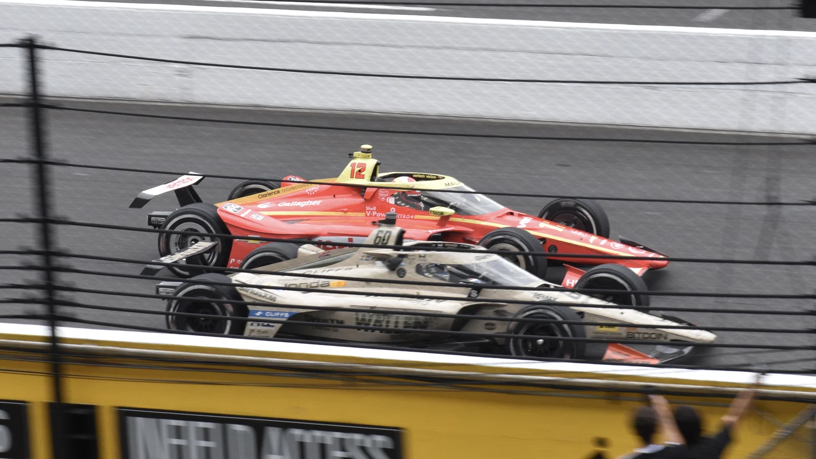 Felix Rosenqvist’s car alongside David Malukas’s car in the 2026 Indianapolis 500.