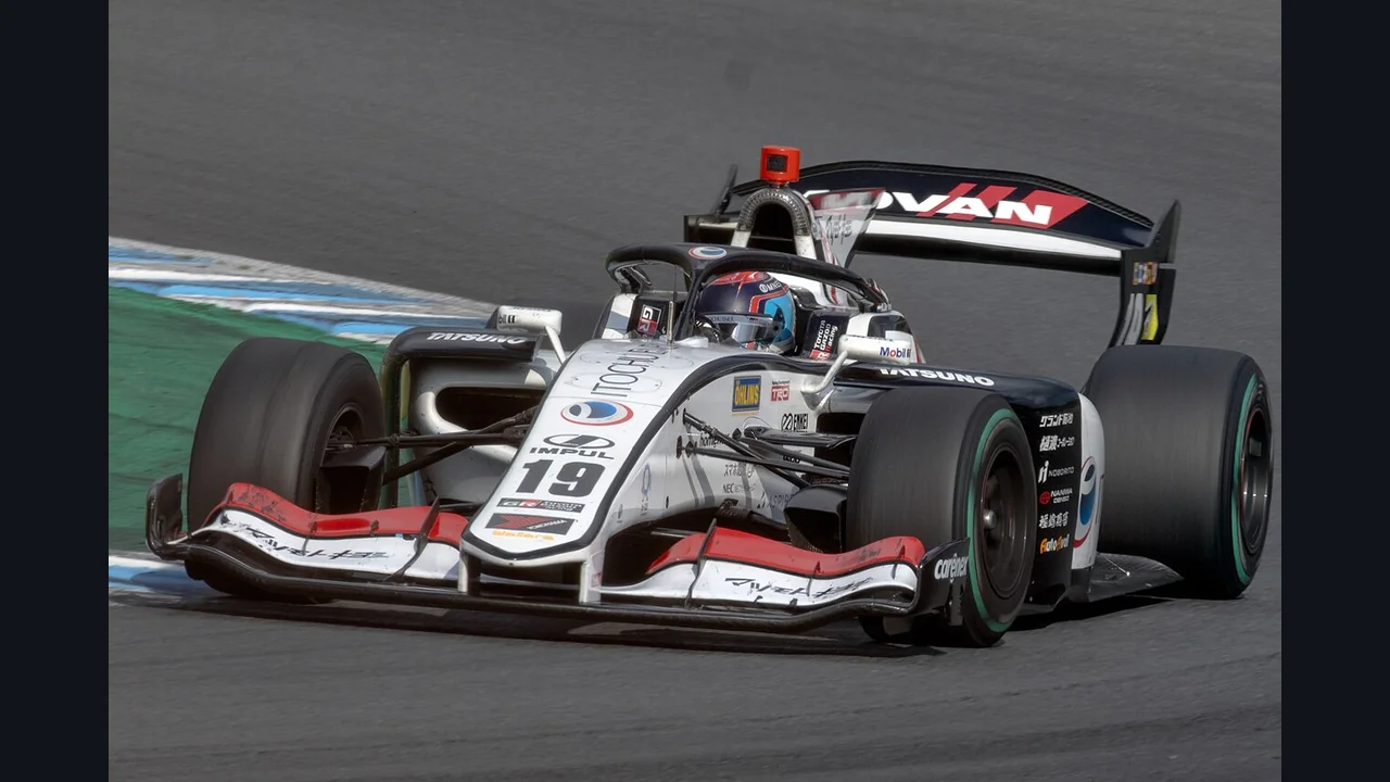 Nyck de Vries în monopostul Team Impul la Motegi, arhivă Super Formula 2024.